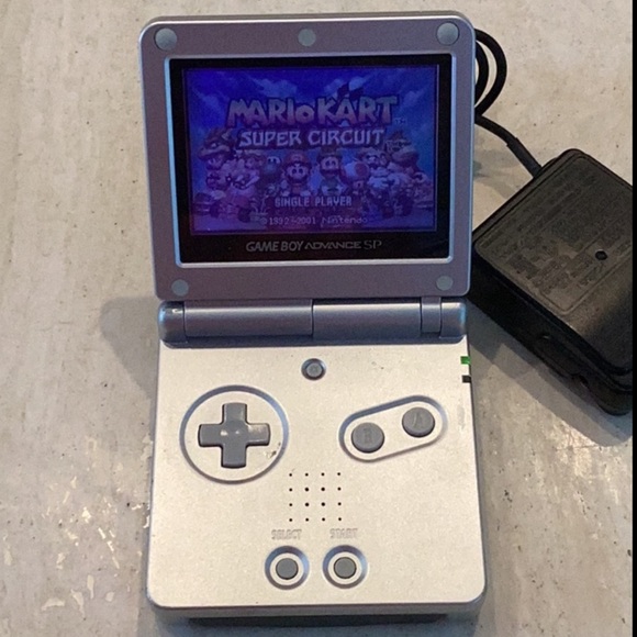 Gameboy Advance SP Console & Charger Handheld System Nintendo Silver AGS 001 - Picture 3 of 16